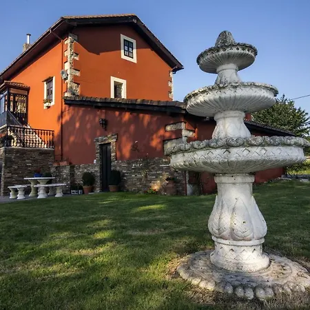 Casa Cinco Robles